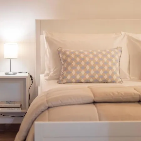 Dependance 6 * Salerno