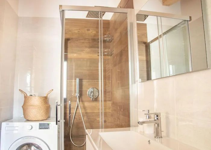 Dependance 6 Apartment *