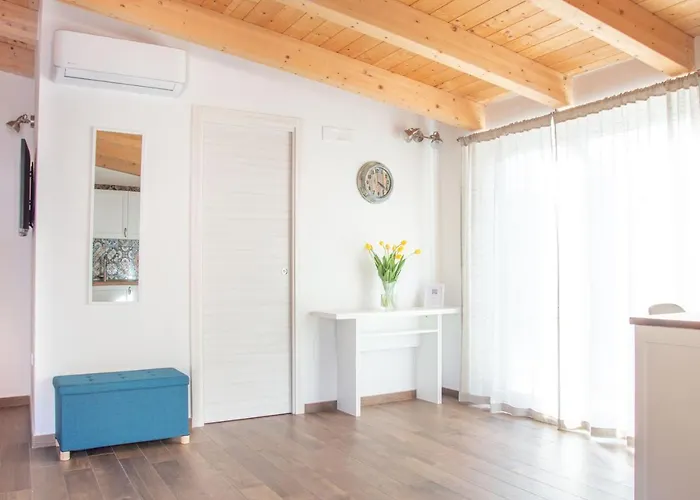 Dependance 6 * Salerno