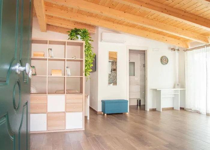 Dependance 6 Apartment Salerno